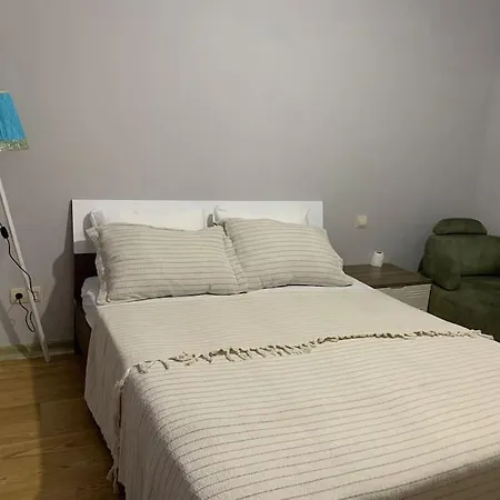 Lovely 2-bedroom With Pool, Near Restaurants. * 布尤切克梅奇